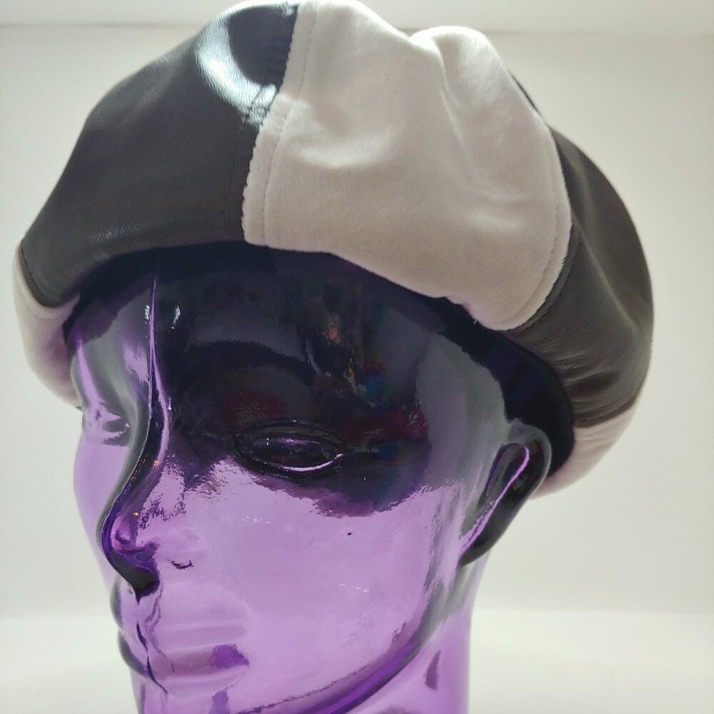 Two-Toned Brown and Cream Beret